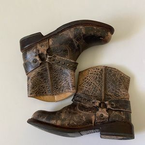 BED|STU Distressed Ankle Boots